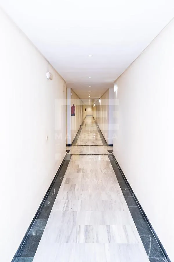 Amplio Apartamento Planta Jardin Nagueles Marbella