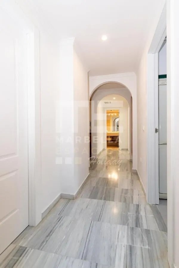 Amplio Apartamento Planta Jardin Nagueles Marbella Španělsko