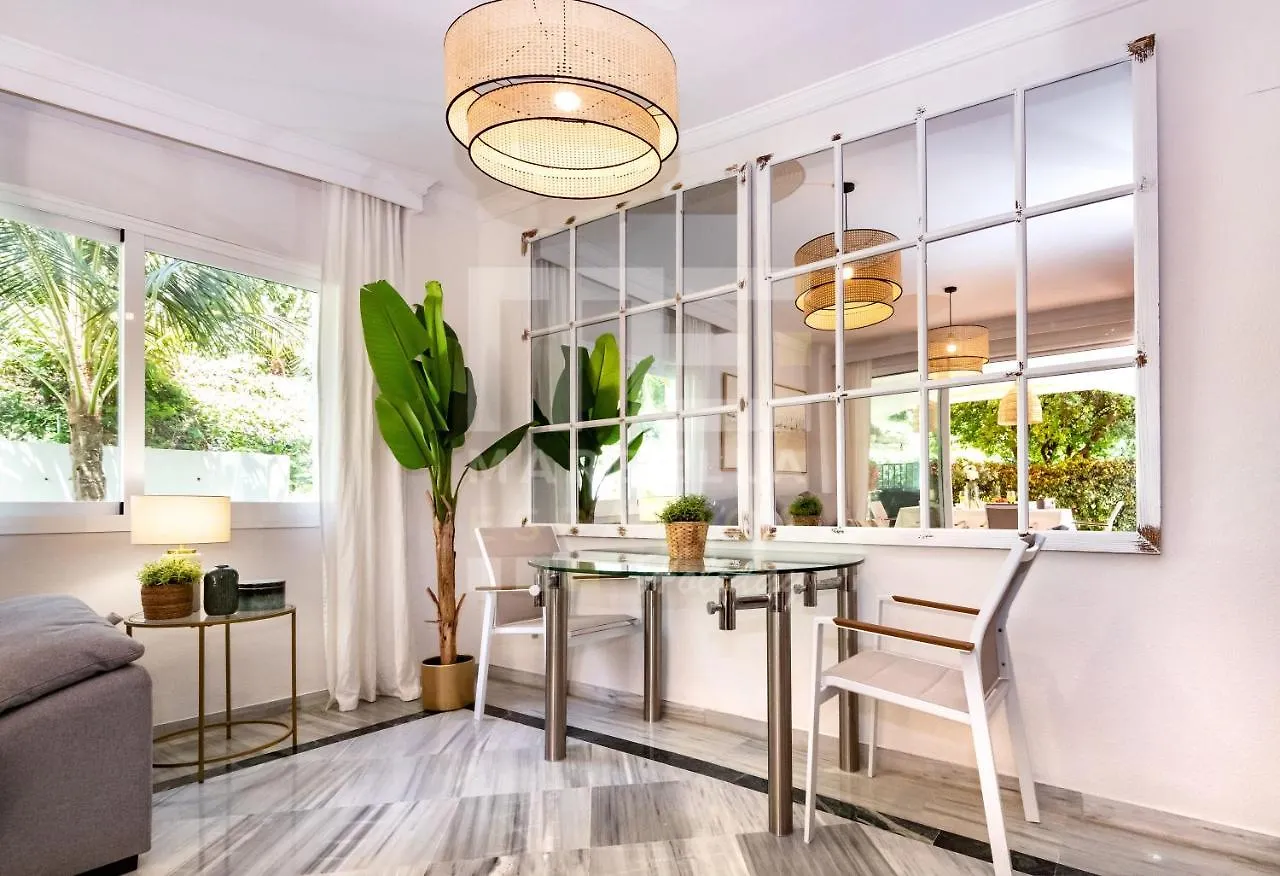 Apartment Amplio Apartamento Planta Jardin Nagueles Marbella Spain