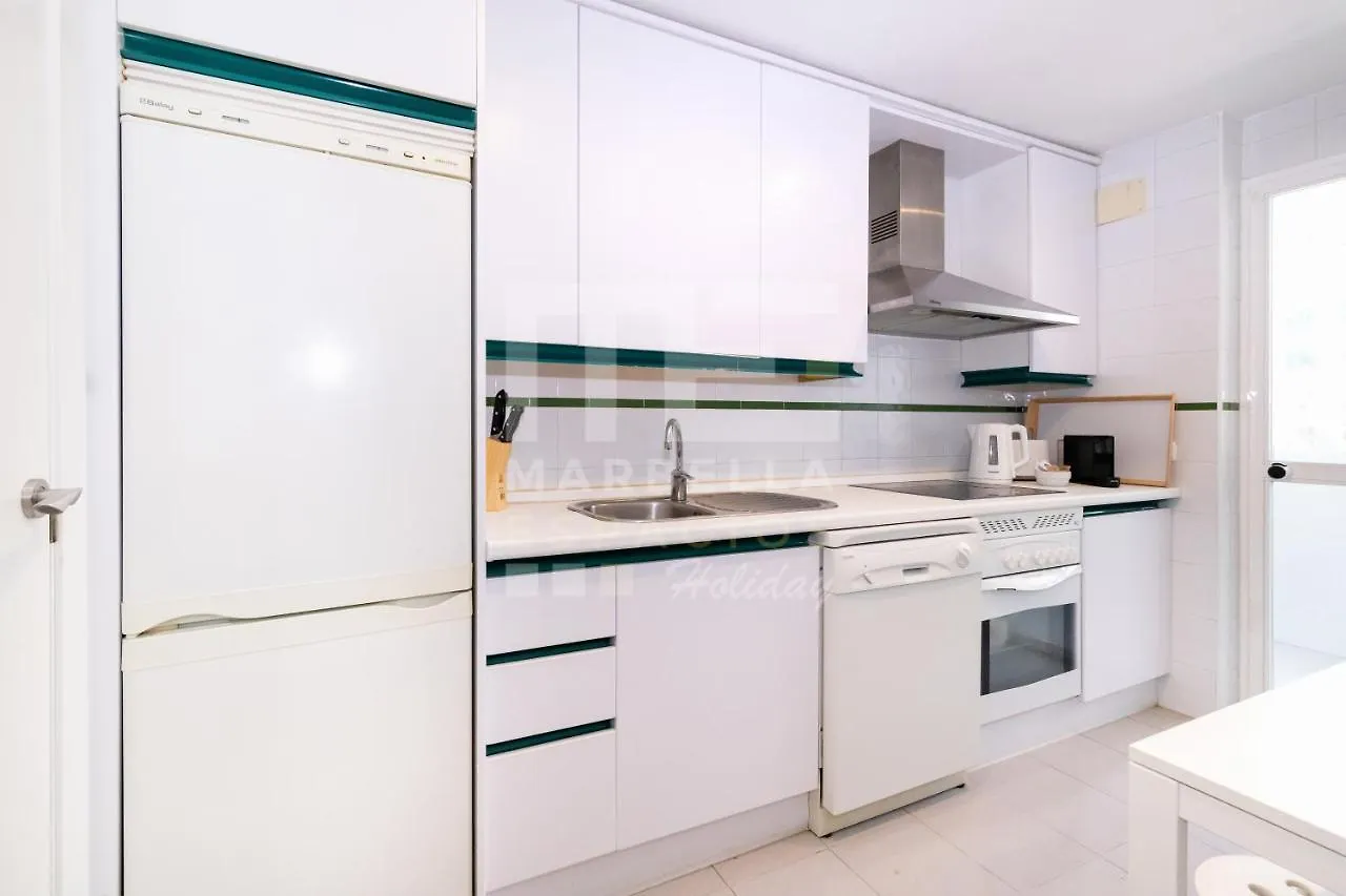 Apartment Amplio Apartamento Planta Jardin Nagueles Marbella