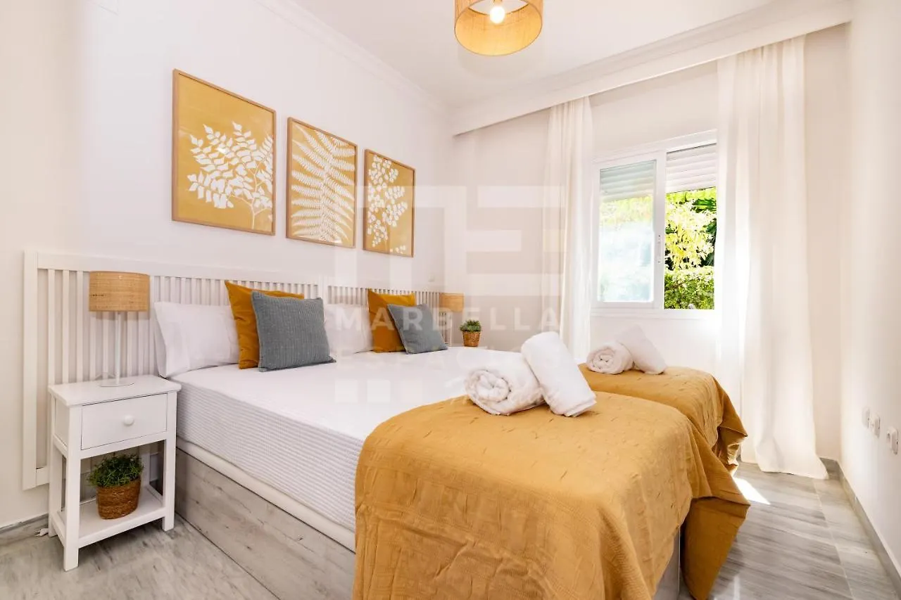 Apartment Amplio Apartamento Planta Jardin Nagueles Marbella Spain
