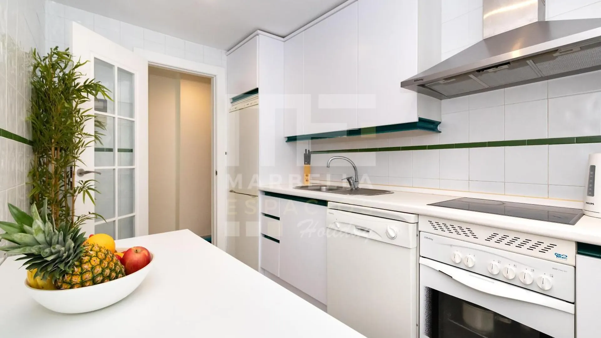 Amplio Apartamento Planta Jardin Nagueles Marbella Apartment